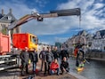 Leden duikschool ‘t Zeepaardje maakt Oude Dender schoon