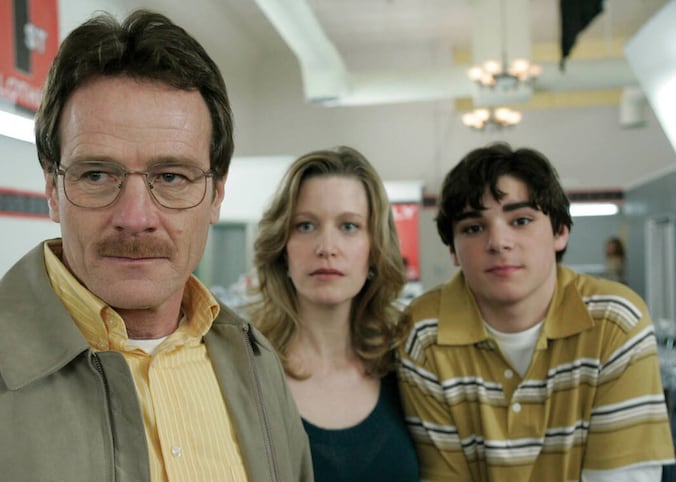 ‘Breaking Bad’-collega’s reageren aangeslagen op plotse dood van acteur ...