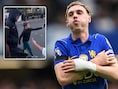 KIJK. IJskoud: Chelsea-ster Cole Palmer zet kwaad bloed met manier waarop hij omgaat met jonge fans