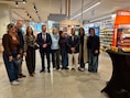 Minister Crevits lanceert campagne ‘Spreekkracht’ in Albert Heijn: “Supermarkt is ideale plek om Nederlands te leren”