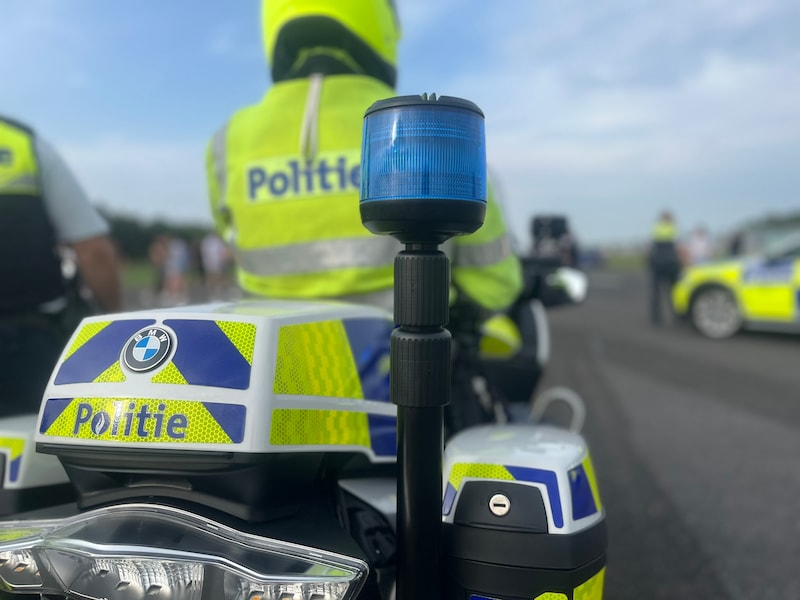 Bestuurder scheurt aan 160 km/u over Westerring in Genk en verliest meteen rijbewijs