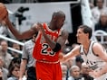 Het op één na duurste sportshirt ooit: wedstrijdtenue van legende Michael Jordan verkocht voor recordbedrag