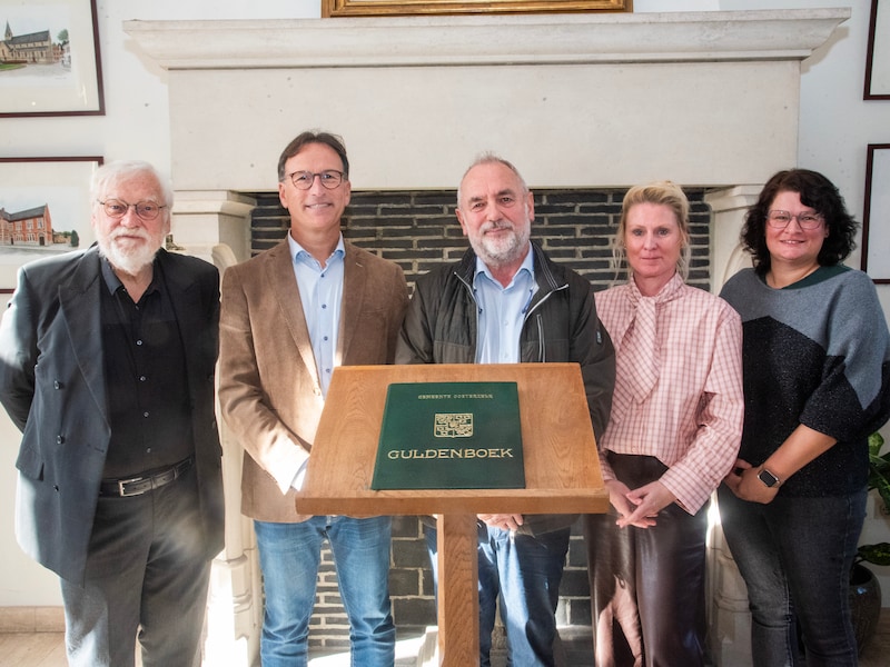 Oosterzele lanceert Guldenboek: “De echte geschiedenis van een gemeente wordt geschreven door inwoners en bezoekers”