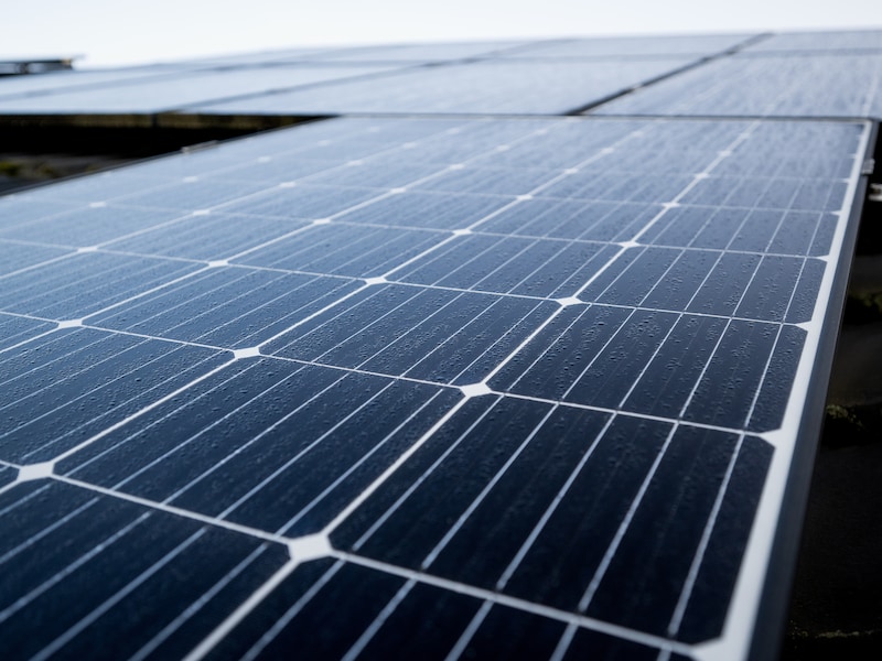 Antwerpse ‘zonnemakelaar’ helpt bedrijven bij congestieproblemen op elektriciteitsnet