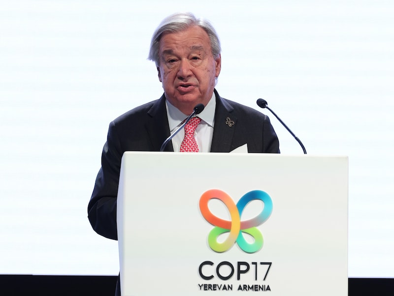 VN-baas Guterres haalt uit naar subsidies voor fossiele brandstoffen: “Het komt neer op het subsidiëren van zelfmoord”