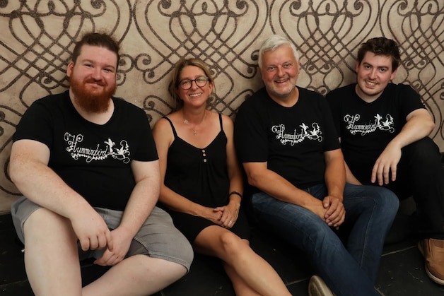 Hummingbird brengt derde album uit: “Twaalf nieuwe Nederlandstalige ...