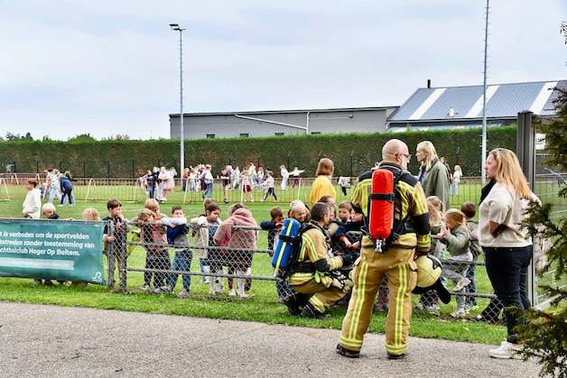 240 leerlingen geëvacueerd na groot gaslek in centrum van Beitem ...