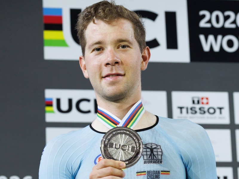 “Hopelijk kunnen we onze titel verlengen”: Fabio Van den Bossche kijkt na zilver in omnium uit naar ploegkoers met Lindsay De Vylder