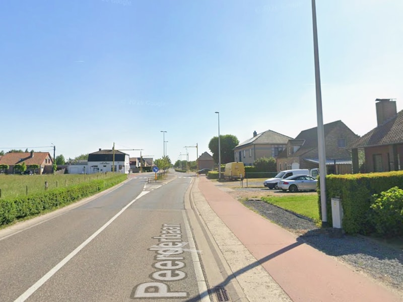 Politie houdt klopjacht met helikopter op inbrekers die in Pelt toesloegen