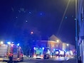 Beelden tonen inferno bij woningbrand in Moerbeke waarbij zeventiger zware brandwonden opliep: ligt oorzaak bij omgevallen nachtlampje?