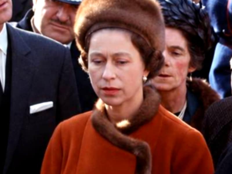 144 doden, maar de Queen bleef acht dagen weg: de beslissing die koningin Elizabeth haar hele leven betreurde