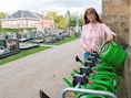 Herzele bereidt begraafplaatsen voor op Allerheiligen met gieters voor gezamenlijk gebruik en chrysantenhouders