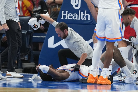 Williams werd eerst minutenlang verzorgd op het veld