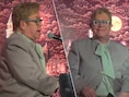 Elton John kruipt nog eens achter de piano en brengt grootste hits voor jarige echtgenoot David: “Een magisch weekend”