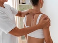 Tot 72 euro per jaar: welke ziekenfondsen betalen het meest terug van je osteopaat, chiropractor en acupuncturist?