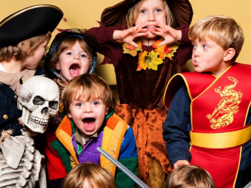 Van een zombie-uitbraak tot een spookhuis vol bekende acteurs: hier kun je met Halloween griezelen in Kortrijk