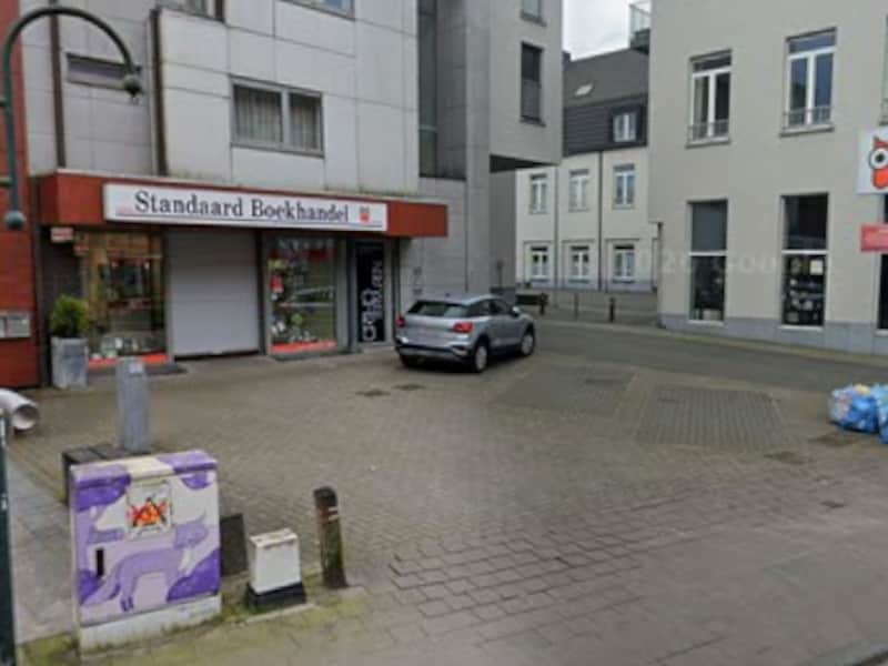 Elio Dumont signeert openhartig debuut ‘Voor altijd trans’ in Tervuren