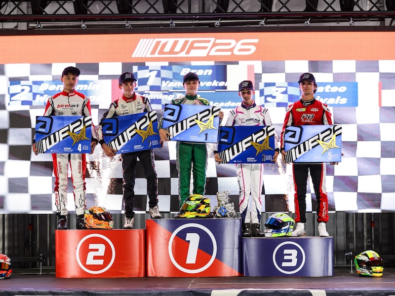 Bran (16) uit Tienen kroont zich tot wereldkampioen karting in Italië: “Iedereen droomt van de F1, maar daar heb je miljoenen voor nodig”