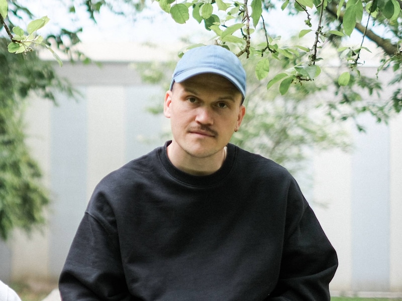 Spreker, auteur, podcastmaker en dj Jef Willem geeft in bib van Oostmalle inzichten om je eigen weg te vinden