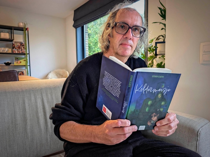 Van Halloweenverhaaltjes tot kinderboek bij Clavis: Menenaar Steven Claeys (59) debuteert met ‘Keldermeisje’