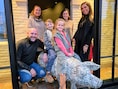 Mascotte restaurant Elckerlijc geveild voor goede doel: “Honderden mensen hebben foto op ons varken”