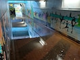 Tunnel onder de sporen onder water: perrons station van Kontich-Lint amper toegankelijk