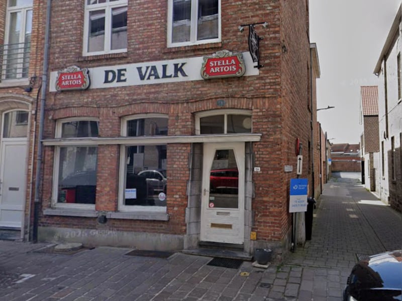 Uitbater De Valk moet café in Ieper maand sluiten: “Na herhaaldelijke klachten over overlast”