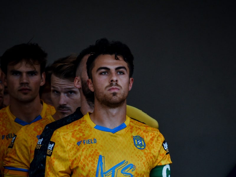 Max De Ruyver (Merelbeke) na 1-1 bij leider Houtvenne: “Als je zeventig minuten voor staat, is een late gelijkmaker zuur”