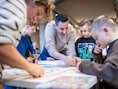 Gezinsbond geeft aftrap van Belgisch puzzelkampioenschap in Dendermonde