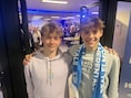 Broers Storm en Sting Nuyens treden in voetsporen van vader Nick: “Ik luister naar papa, tenminste als het over de koers gaat”