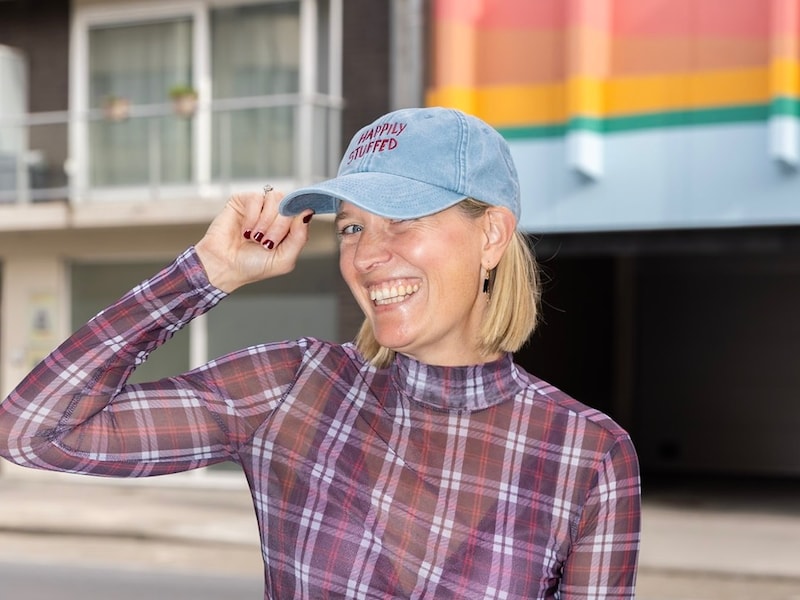 Ellen (43) van LILY Oostende lanceert kleurrijk nieuw merk Pinata Club: “Opbrengst gaat naar organisaties die strijden tegen kinderarmoede”