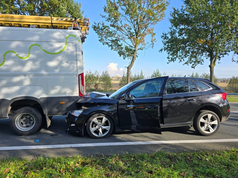 Twee lichtgewonden bij kop-staartaanrijding op N41