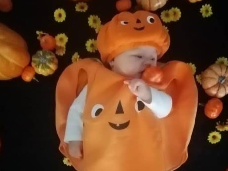 Rachelle toont haar griezeligste outfit voor Halloween in Lochristi