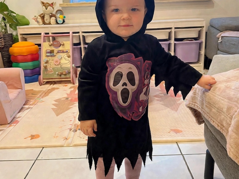 Renée toont haar griezeligste outfit voor Halloween in Harelbeke