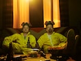 Acteurs Aaron Paul (Jesse Pinkman) en Bryan Cranston (Walter White) uit de Amerikaanse hitserie Breaking Bad.