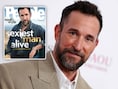 ‘The Pitt’-acteur Noah Wyle (55) uitgeroepen tot meest sexy man ter wereld. Verloopt ouder worden bij mannen anders dan bij vrouwen?