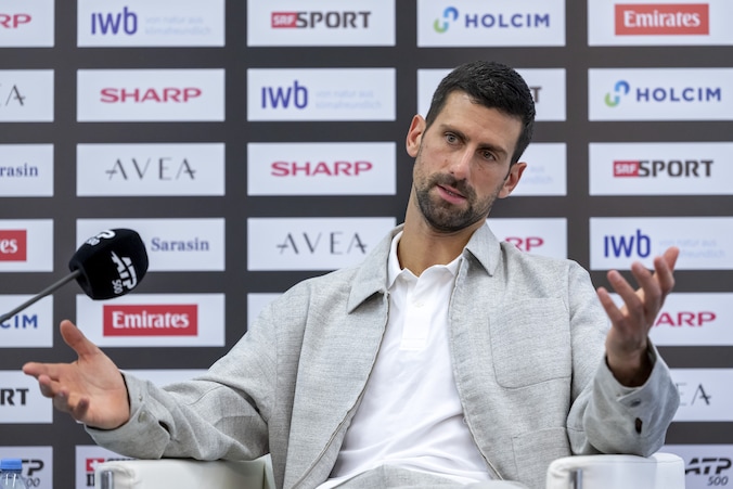 Novak Djokovic prijst verkiezingszege Servische studentenbeweging ...