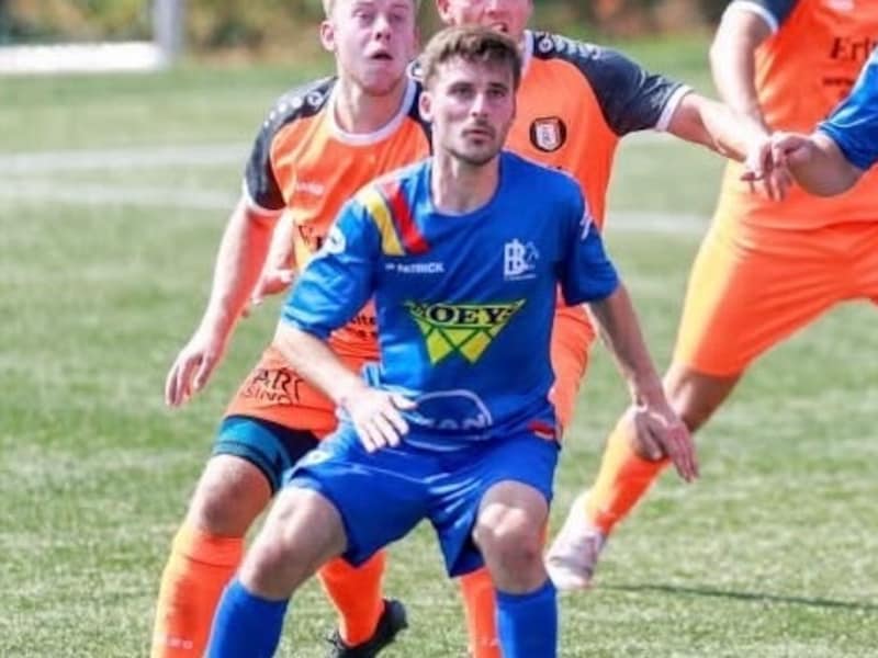 Cédric Van Malcot schiet met scherp bij herrezen Bertem-Leefdaal: “Ik kan me hier helemaal uitleven als diepe spits”