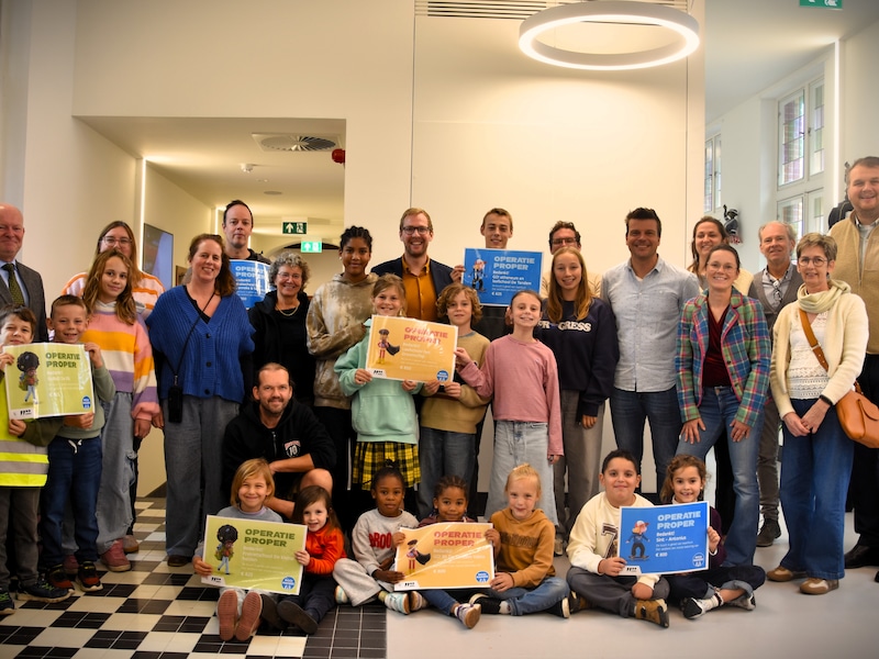Zeven scholen in Eeklo krijgen samen 5.750 euro voor hun strijd tegen zwerfvuil