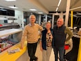 Na 26 jaar sluiten Christian (60) en Carine (58) hun frituur Klein Kasteeltje in Diksmuide: Stefaan (48) hoopt er volgende zomer oogcentrum te openen