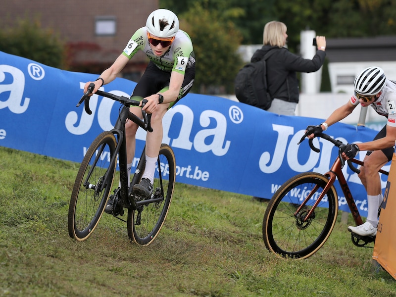 “Dat klimmen en dalen ligt mij wel”: Lars Willems (17) schoof vorig jaar op van plek 15 naar 5 op de Koppenberg