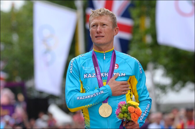 In Londen kroonde Vinokourov, eveneens geen onbesproken renner, zich tot olympisch kampioen.