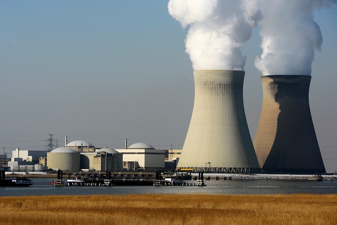De kerncentrale van Doel.