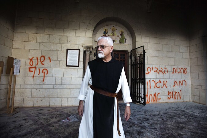 Antichristelijke graffiti aan een kerk in Jeruzalem, foto uit 2012.