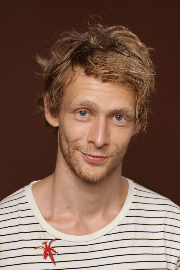 Johnny Lewis