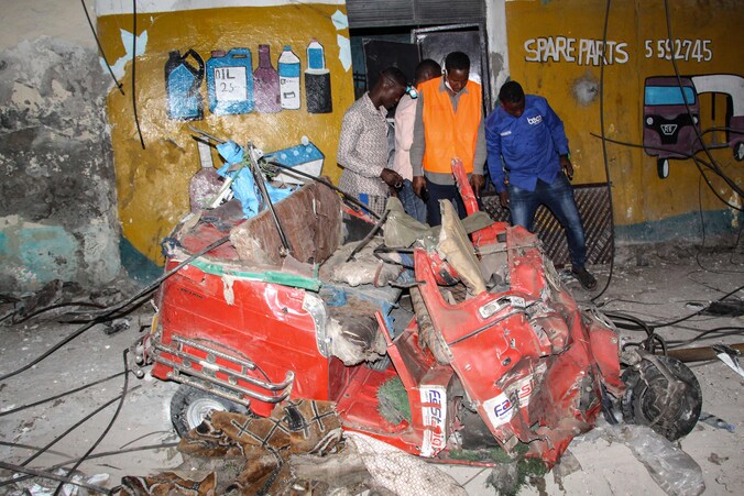 Een beeld van een eerdere aanslag door terreurgroep Al-Shabaab in de hoofdstad Mogadishu.