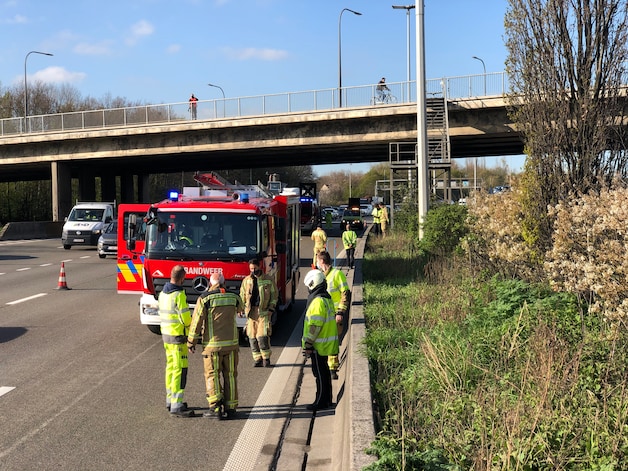 ‘Rookwolk’ blijkt stofwolk: brandweer sluit rijstroken even af op Ring ...
