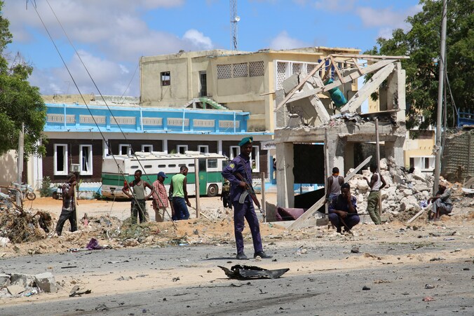 Site van de bomaanslag op 28 april 2021, die wordt toegeschreven aan Al-Shabaab.