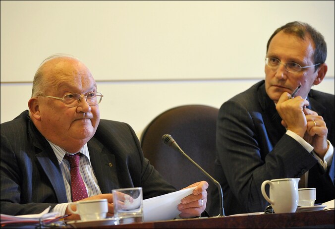 Voorzitter Jean-Luc Dehaene en CEO Pierre Mariani van Dexia.