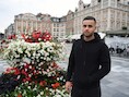 Rahman Momand kwam in 2015 als vluchteling vanuit Afghanistan aan in ons land. Nu wil hij zijn landgenoten van hieruit helpen met financiële ondersteuning.